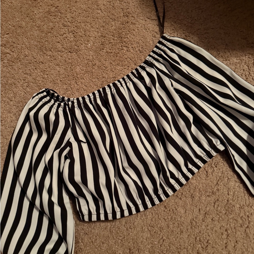 Black and White Striped Off-Shoulder Cropped Top
